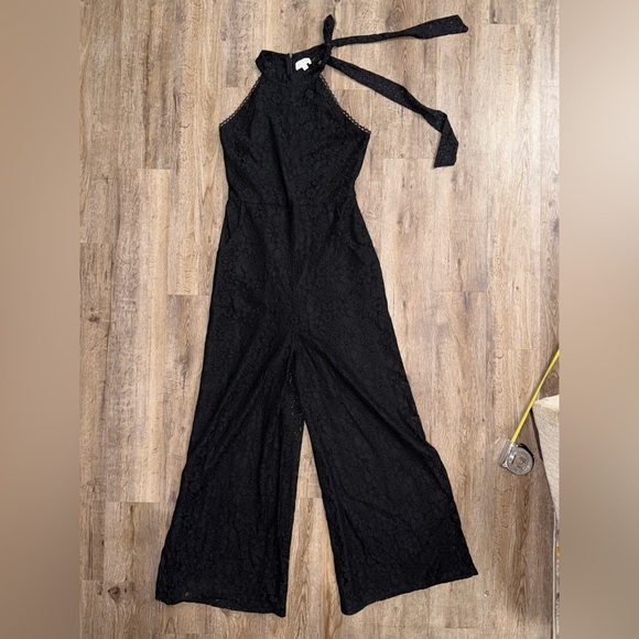 NY&CO - Just Me • Lace Halter Neck Wide Leg Jumpsuit - Picture 4 of 16